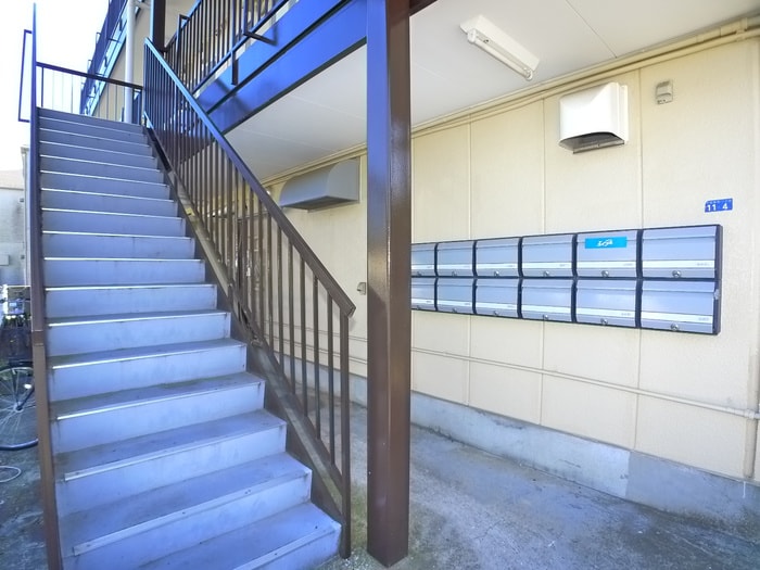 エントランス部分 グリ－ンフォレスト