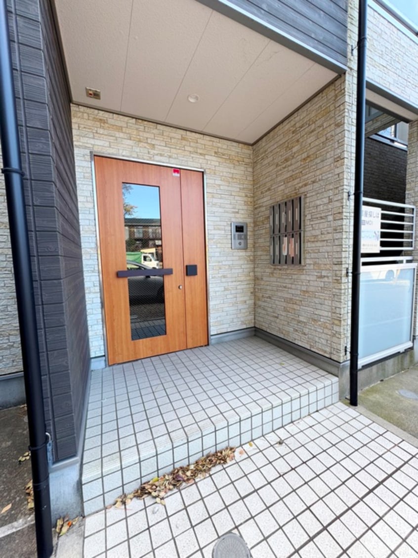 エントランス部分 リブリ・LUCIA湘南