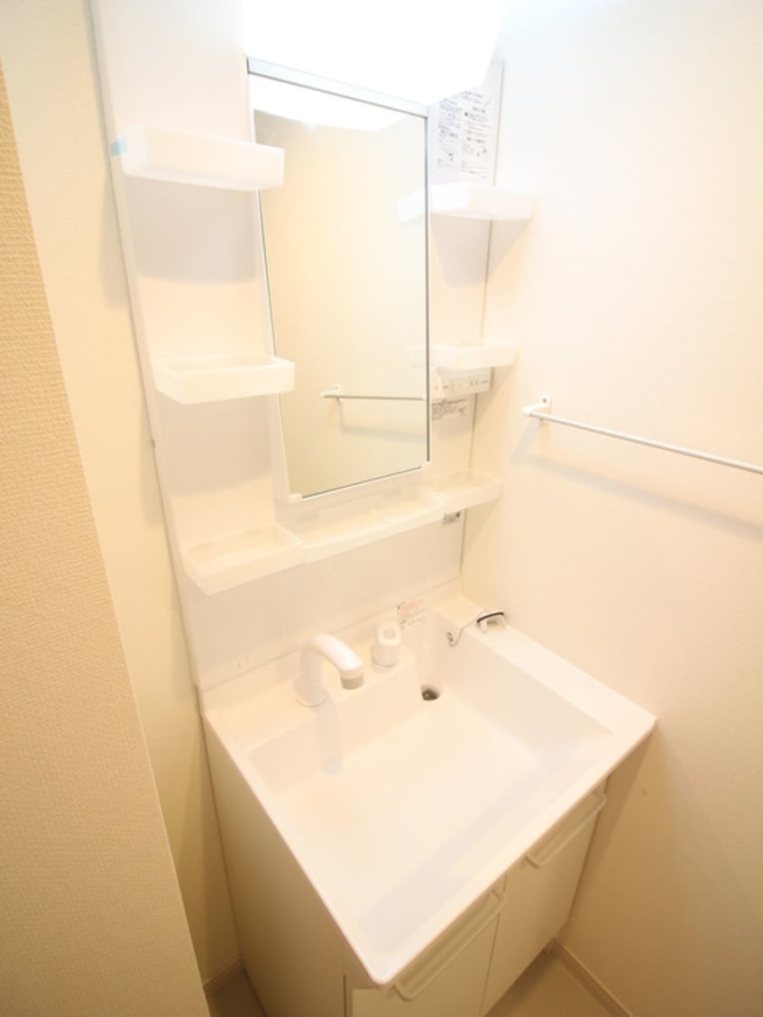 洗面 リブリ・LUCIA湘南