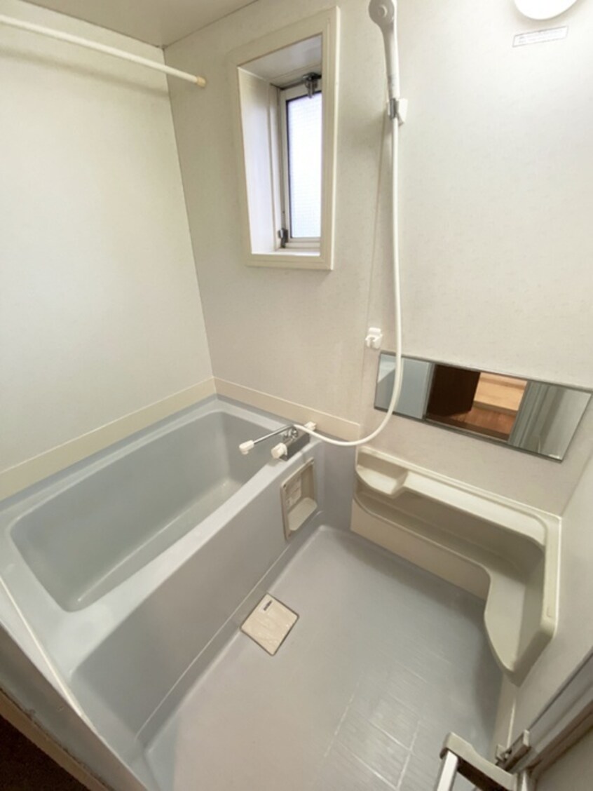 バス／シャワールーム等 フラットヒルズ２