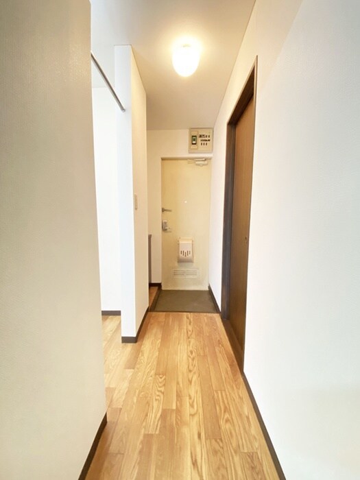 廊下 フラットヒルズ２