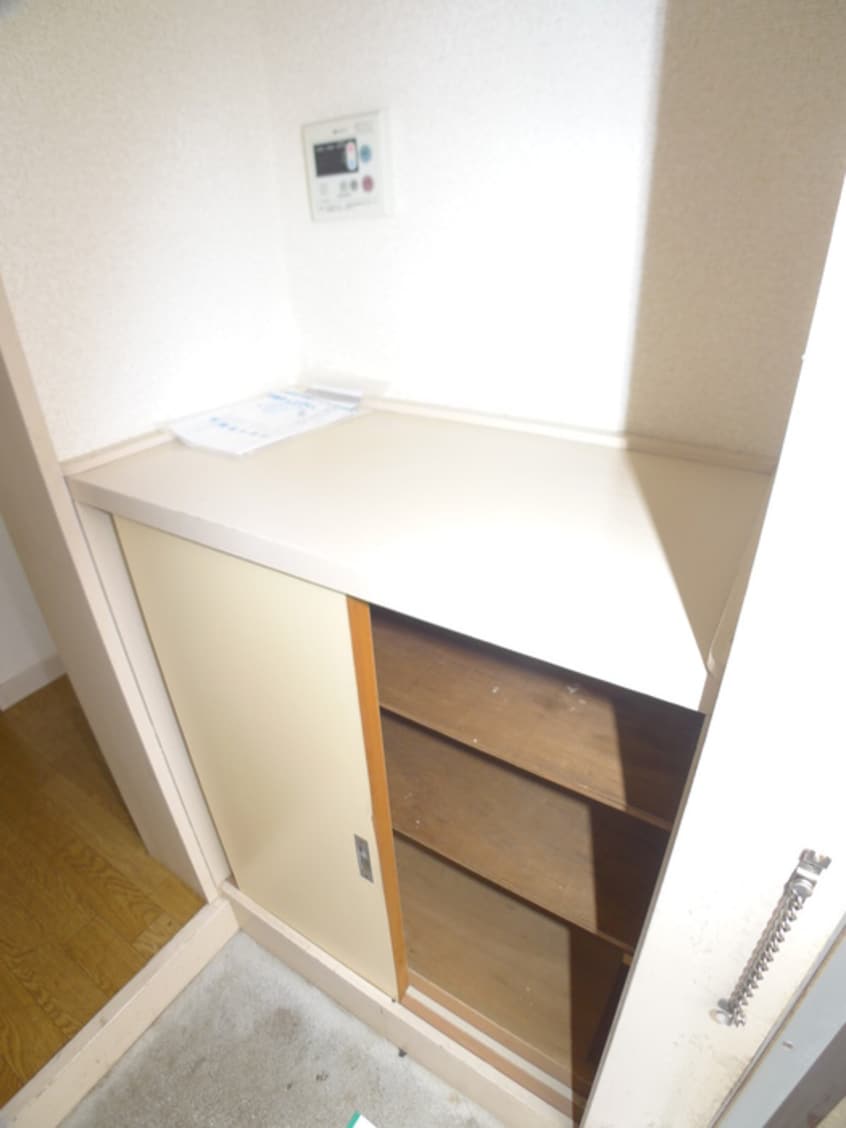 靴箱 エンゼルハイツ