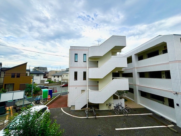 室内からの展望 西山第５ビル