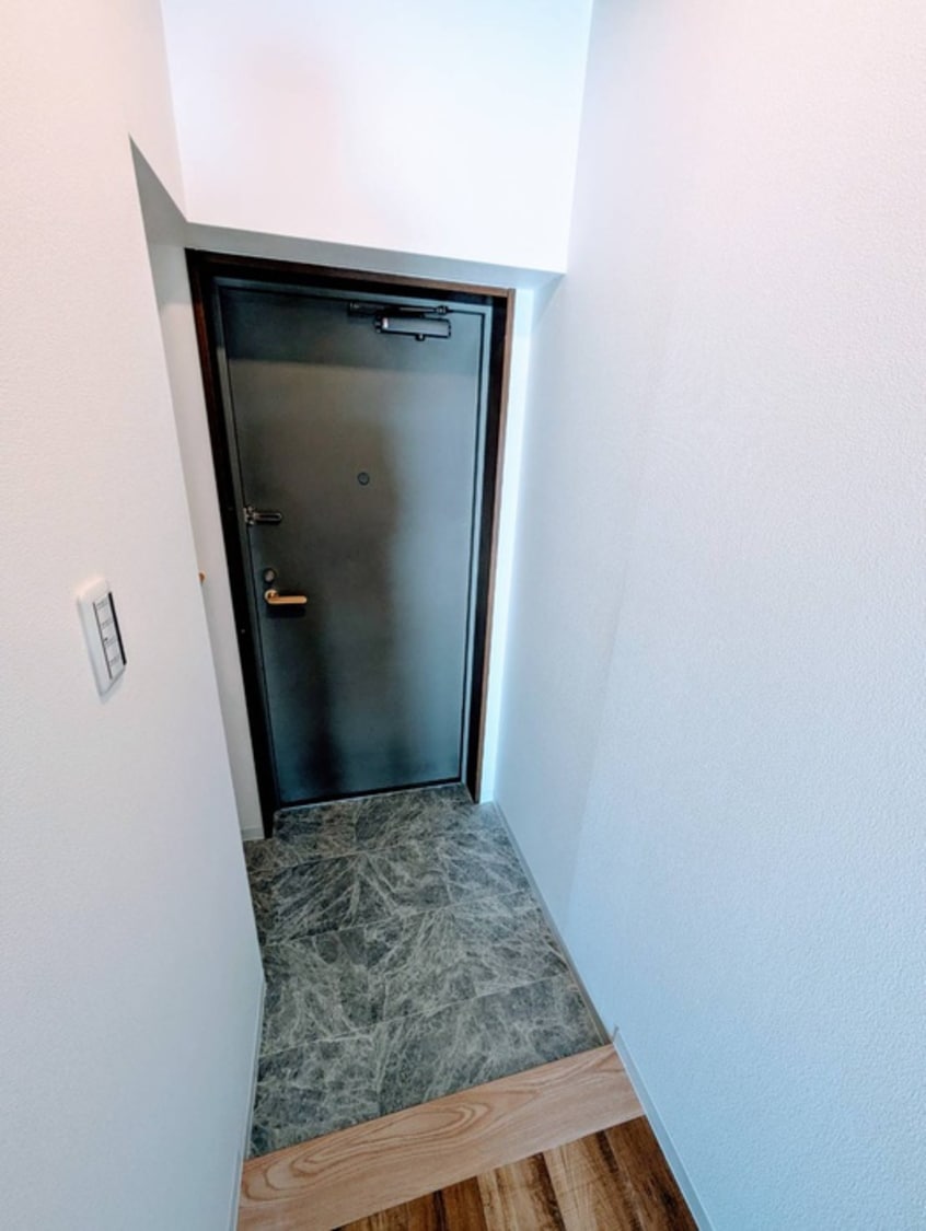 玄関 セントラルパレス