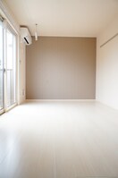 居室 ファルコーネ