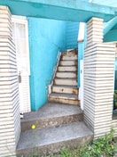 エントランス部分 カ－メルヴィラＲ１６