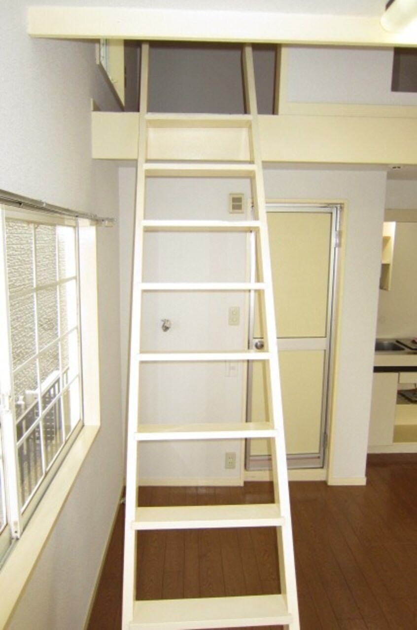 ロフト カ－メルヴィラＲ１６