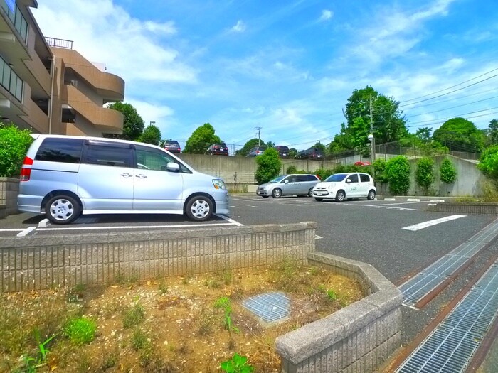 駐車場 ディオラシス