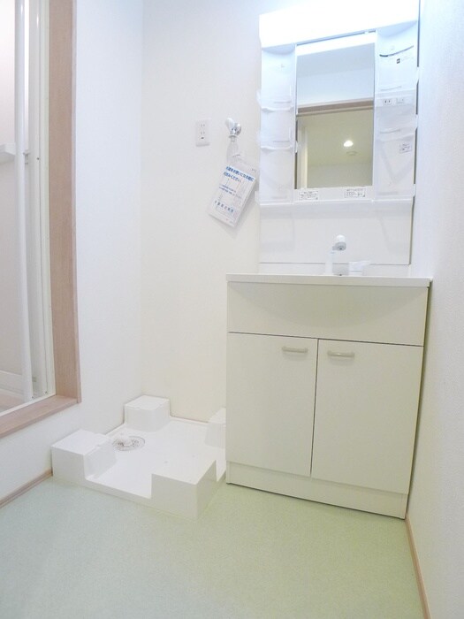 洗濯機置場 ミリアビタ稲毛