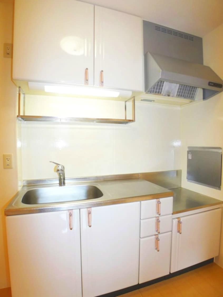 キッチン クレール岩瀬