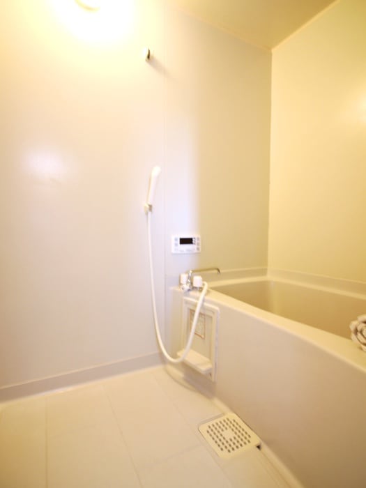 バス／シャワールーム等 シャルム