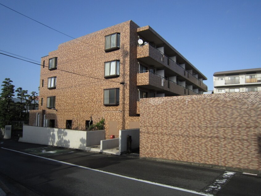 外観写真 雅マンション竜城ｹ丘