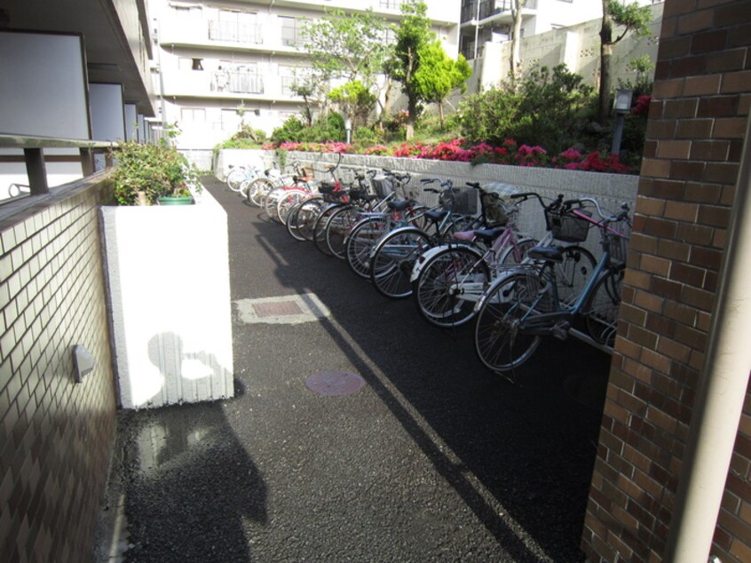 駐輪場 雅マンション竜城ｹ丘