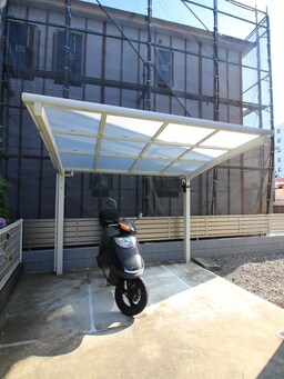バイク置き場