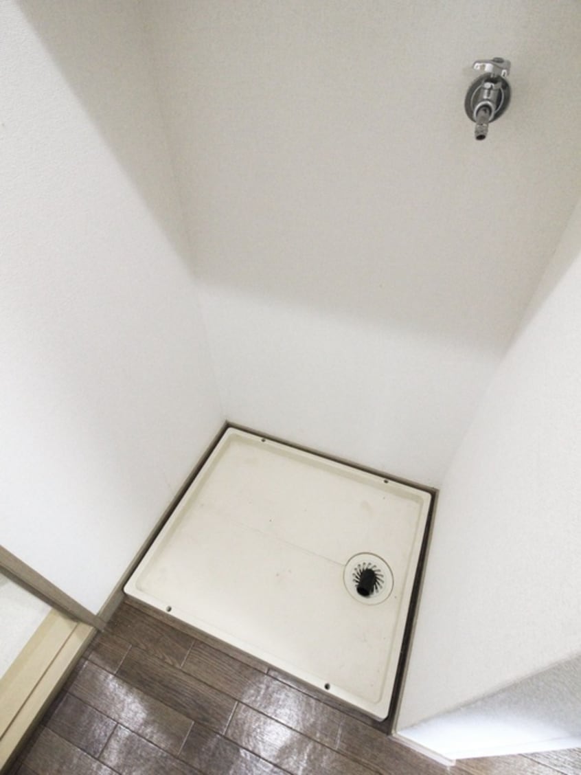 洗濯機置場 サクセス朝霞