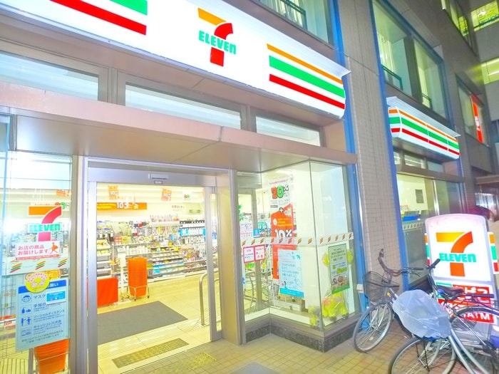 セブンイレブン(コンビニ)まで220m 金城ビル