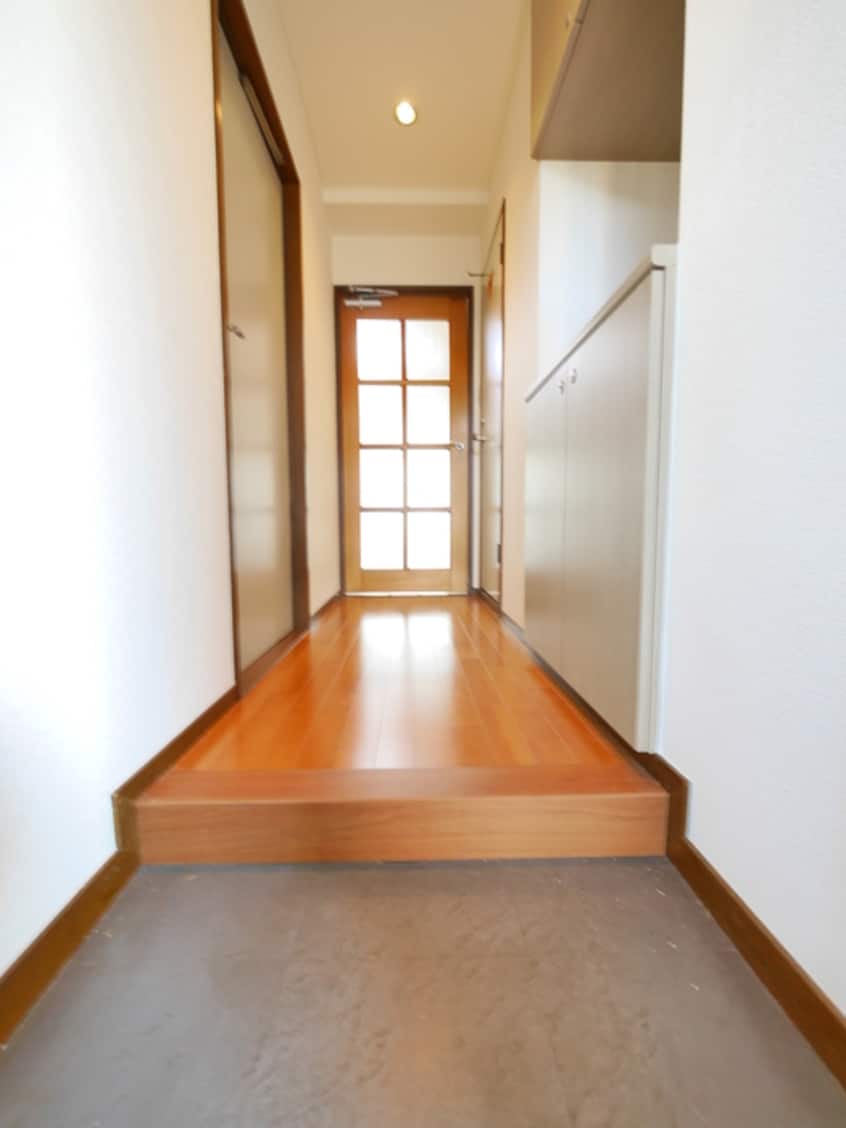 玄関 テラスヴュ－高野台