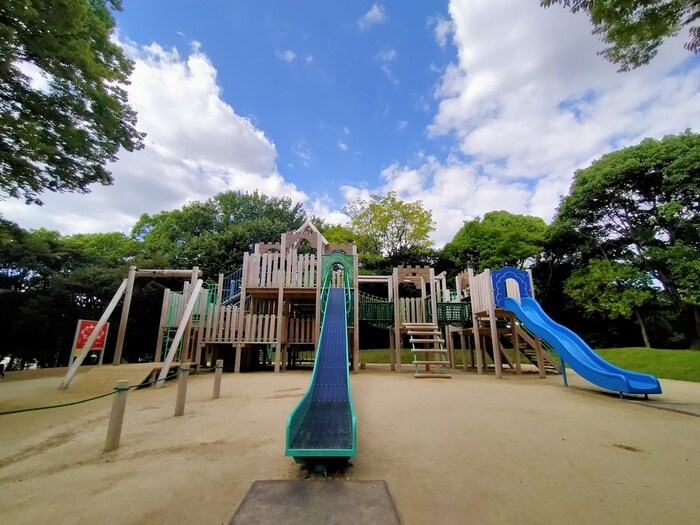 蕨市民公園(公園)まで450m 第一須賀ハイツ