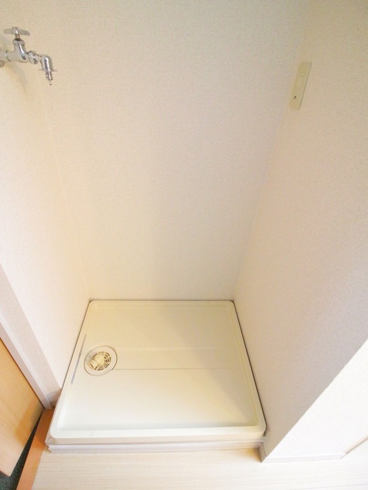 洗濯機置場 グランバリエ