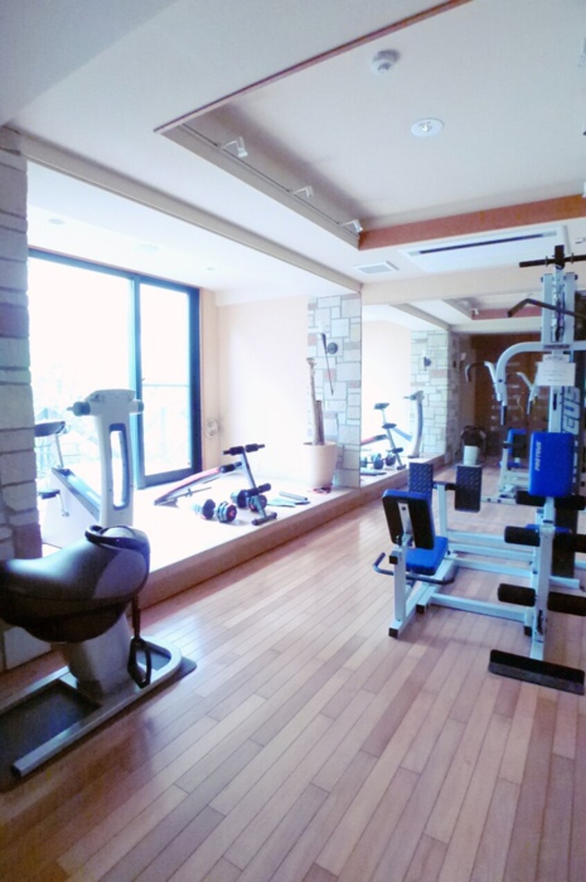 その他 ウィッシュ・スクエア・イースト