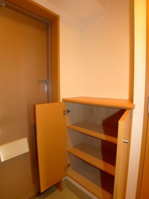 靴箱 ウィッシュ・スクエア・イースト