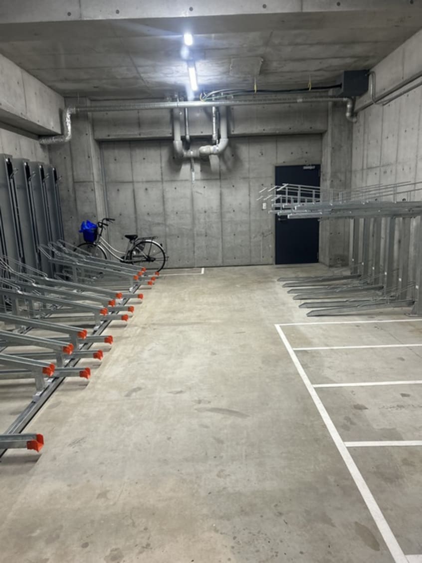 バイク置き場 SANYU GARDEN KAMEIDO