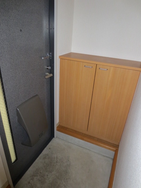 玄関 フォンテ－ヌ