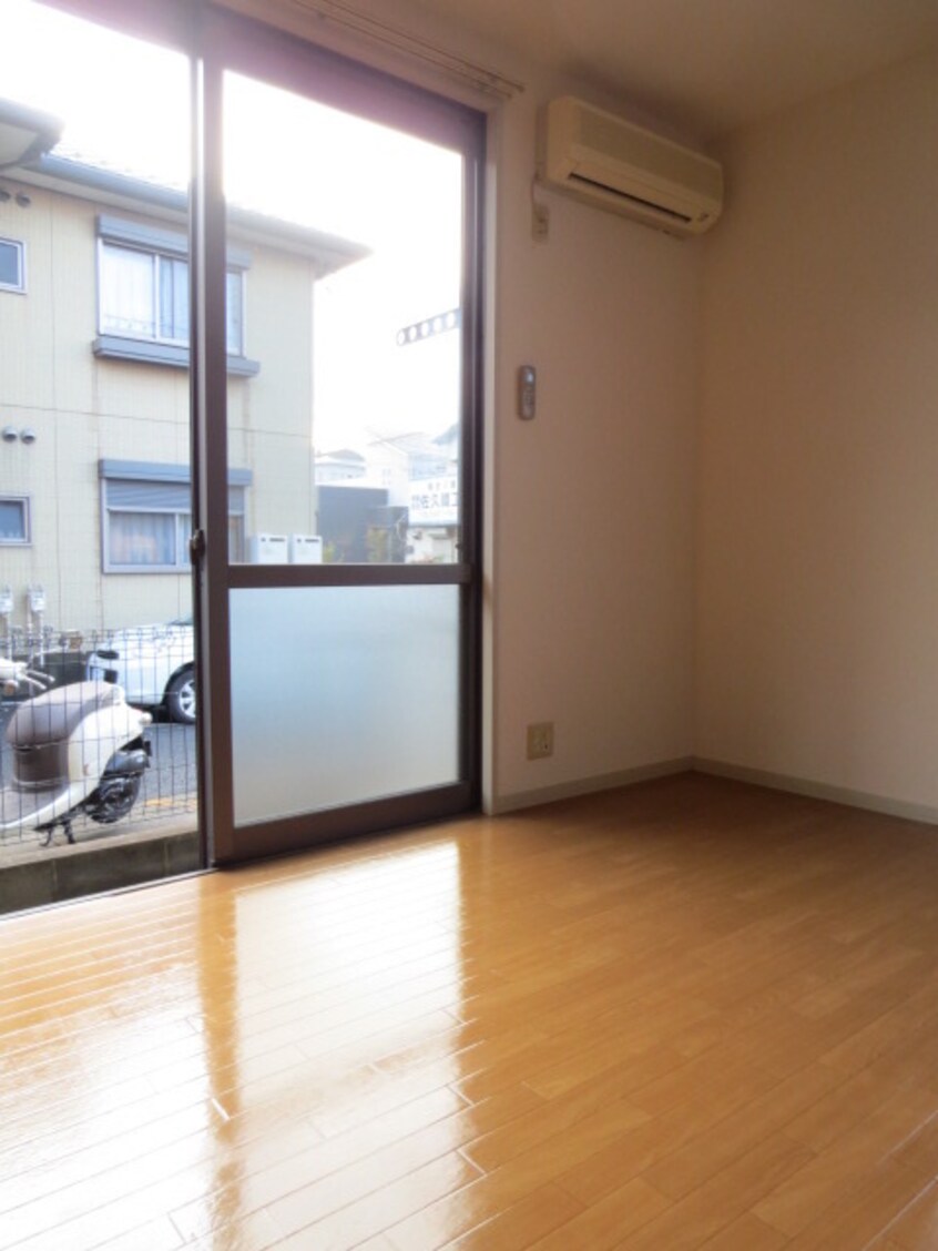 居室 フォンテ－ヌ