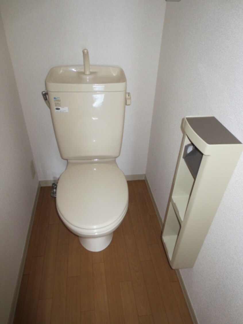 トイレ フォンテ－ヌ