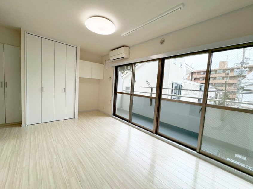 居室 ハピネス三宿