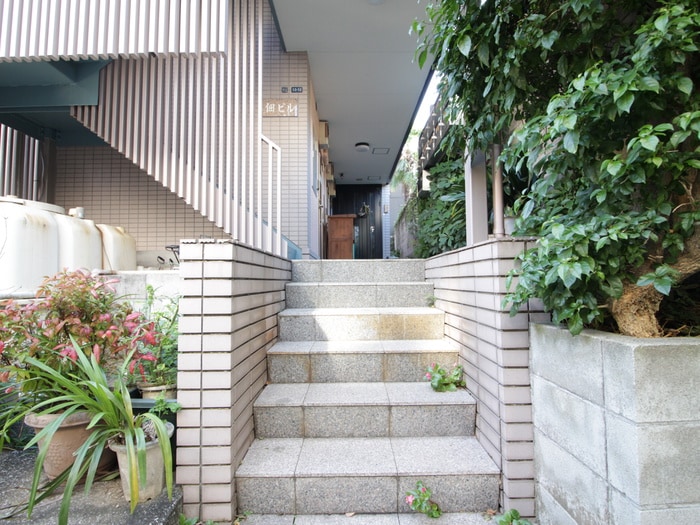 エントランス部分 佃ビル