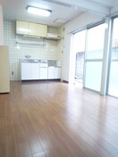 居室 ＭＡＩＳＯＮ　ＵＳＵＩ