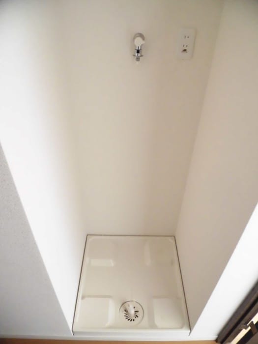 洗濯機置場 リヴィエール蓮根