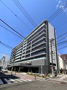 ラフィシア関内の外観