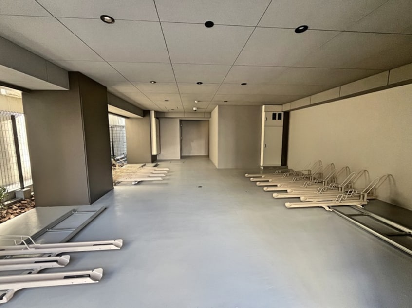 駐輪場 S-RESIDENCE両国serea