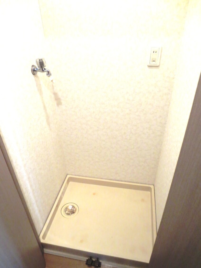 洗濯機置場 ネオ北千束