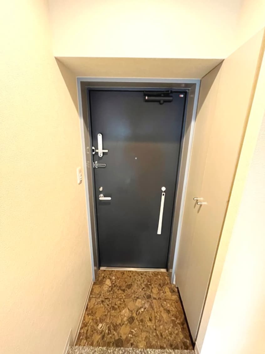 玄関 ネオ北千束