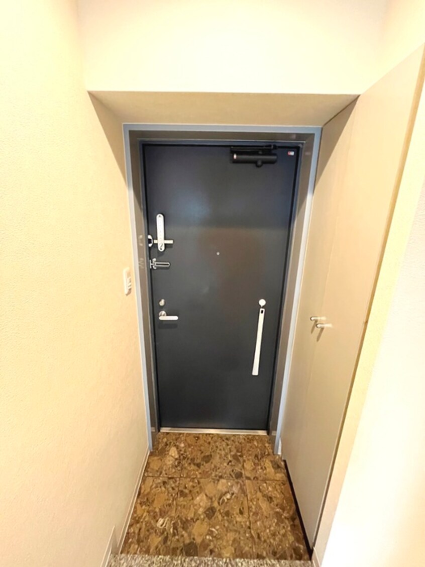 玄関 ネオ北千束