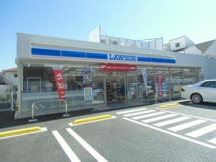 ローソン 北小岩四丁目店(コンビニ)まで130m メゾンエトワール