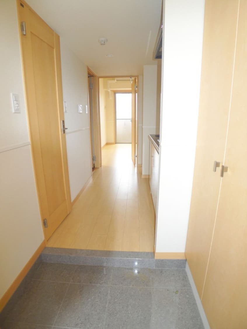 玄関 ＳＫコートⅥ