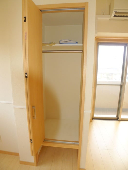 収納 ＳＫコートⅥ