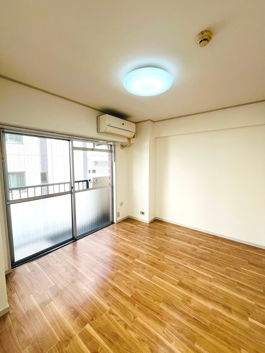 居室 ベラパルト三田(206)