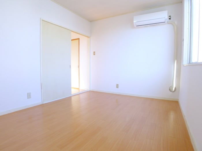 居室 アンソレイエ松戸