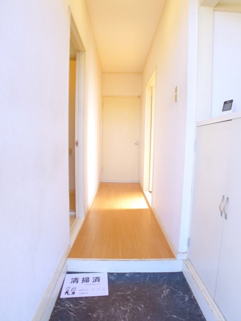 廊下 アンソレイエ松戸