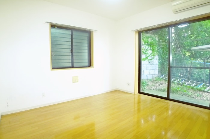 内観写真 ロイヤル・クレスト