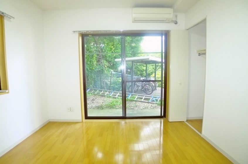 居室 ロイヤル・クレスト