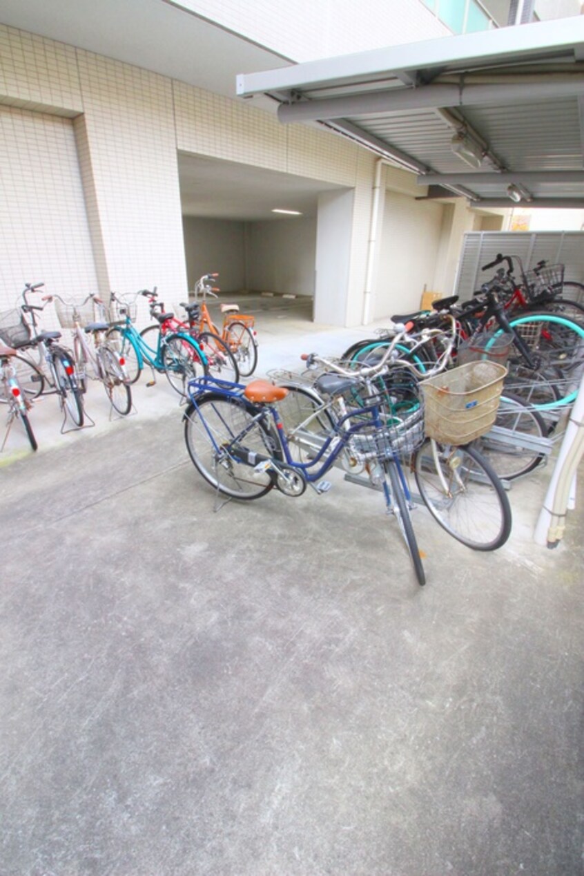駐輪場 グラン・ジュベ－ル