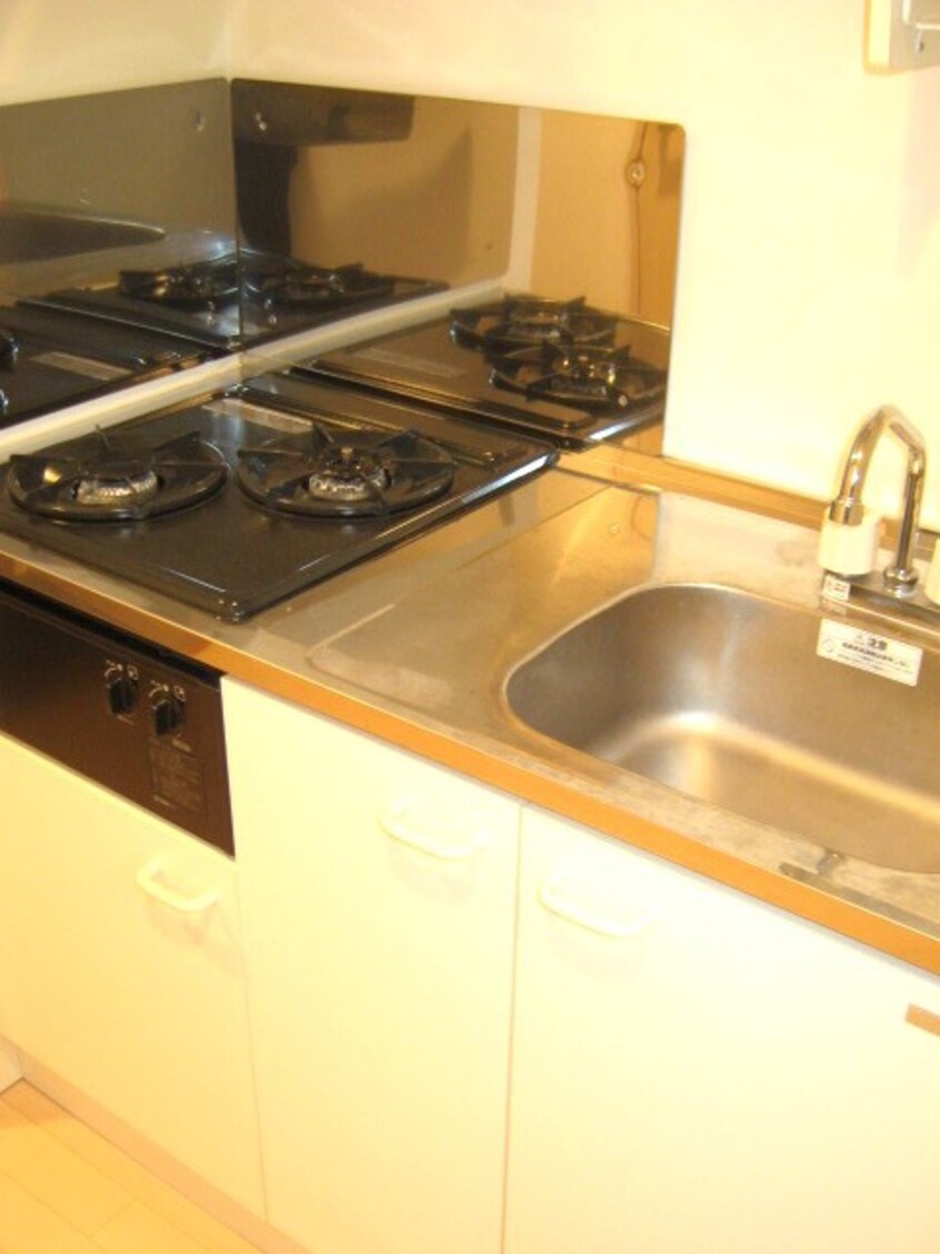 キッチン ファ－ストコ－ト赤羽