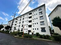 左近山団地３街区２２号棟(202)