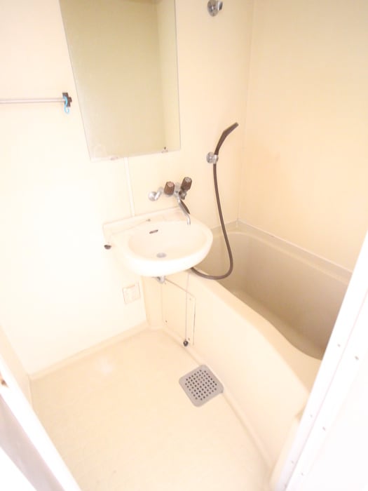 バス／シャワールーム等 パンシオン淵野辺Ａ